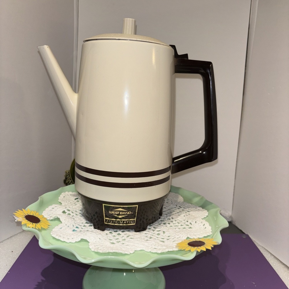 Vintage West Bend automatic 9 cup Percolator Coffee Maker Brown/ Beige